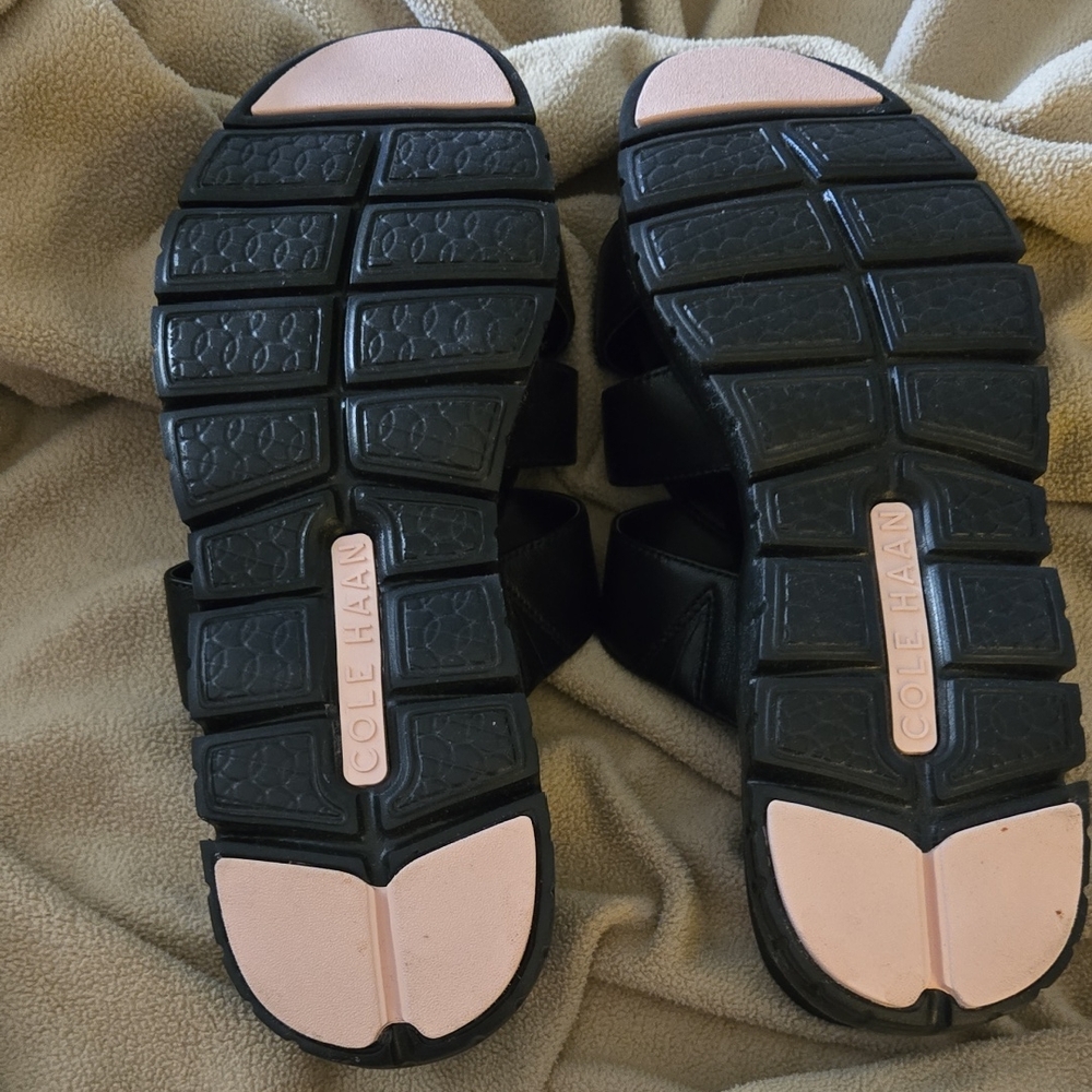 Cole Haan Women's Black and Pink Sandals